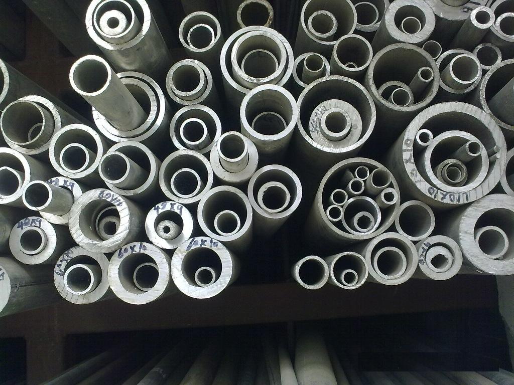 礦機設(shè)備內(nèi)使用的310s耐熱不銹鋼管現(xiàn)貨銷售原始圖片2