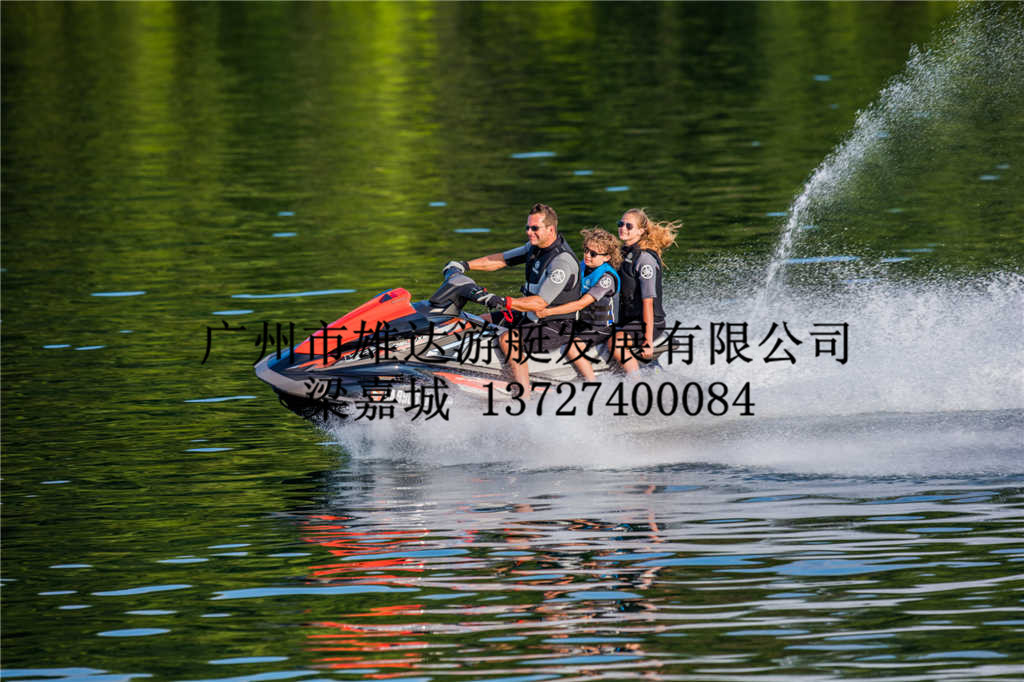 17年YAMAHA雅馬哈海洋產(chǎn)品摩托艇VX DELUXE原始圖片2