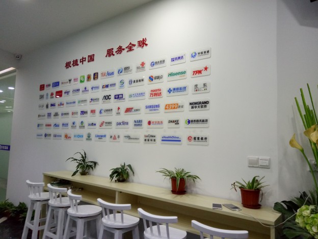 上海中山{zpy}的燈箱廣告牌制作廠家