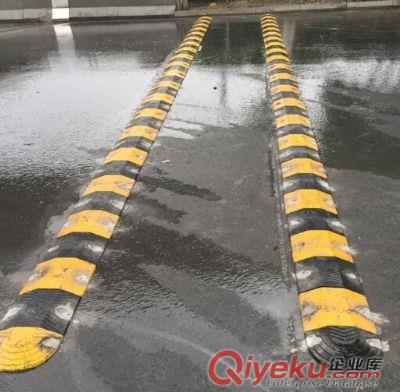 供應順路牌道路專用鑄鋼減速帶規格原始圖片2