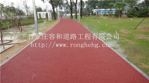 美麗鄉村彩色地坪施工 紅色透水混凝土地坪施工原始圖片3