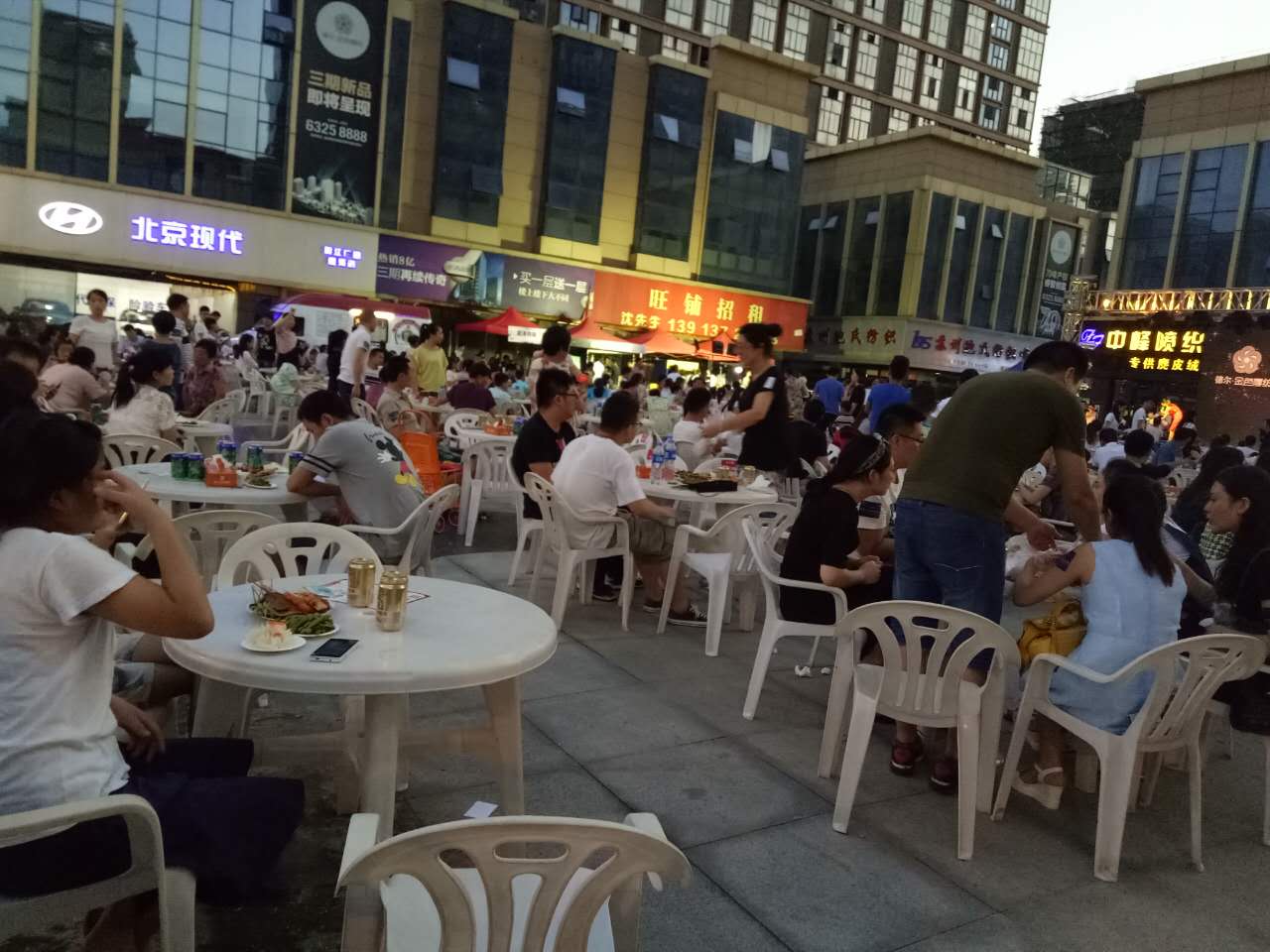 蘇州大自然戶外燒烤_無錫售樓處燒烤