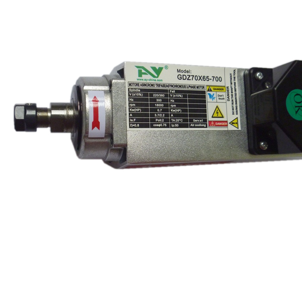 單進單出 200W 220W 250W 400W變頻器AS02-4S