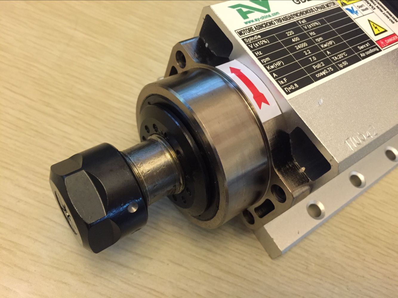 進口主軸2.2KW飛邊風冷主軸24000RPM/ER20/220V木工主軸