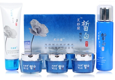 芙雅蘭皙白四合一護(hù)膚品，韓國(guó)芙雅蘭化妝品效果怎么樣