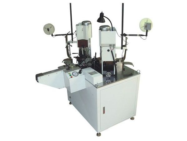 端子壓著機 (XL-900)