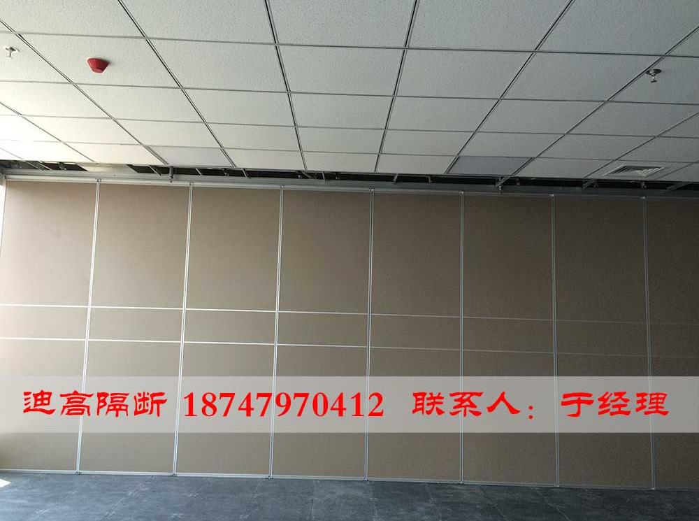 內(nèi)蒙古包頭市宴會廳活動隔斷，活動折疊隔斷制作公司