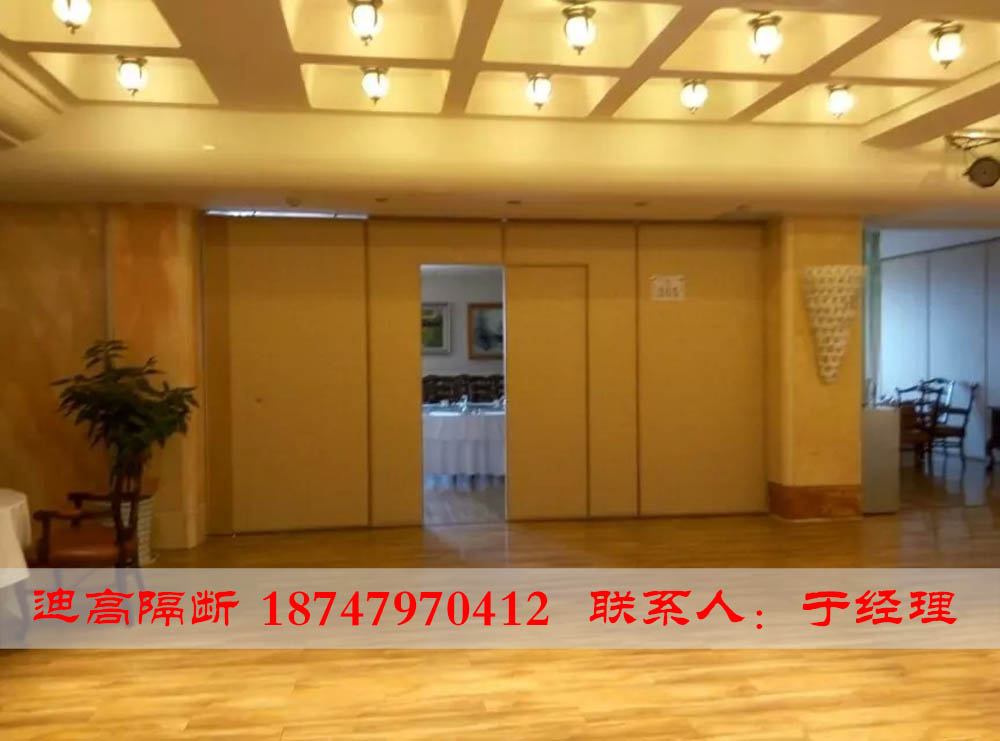 內蒙古通遼市活動隔斷門，玻璃活動隔斷報價
