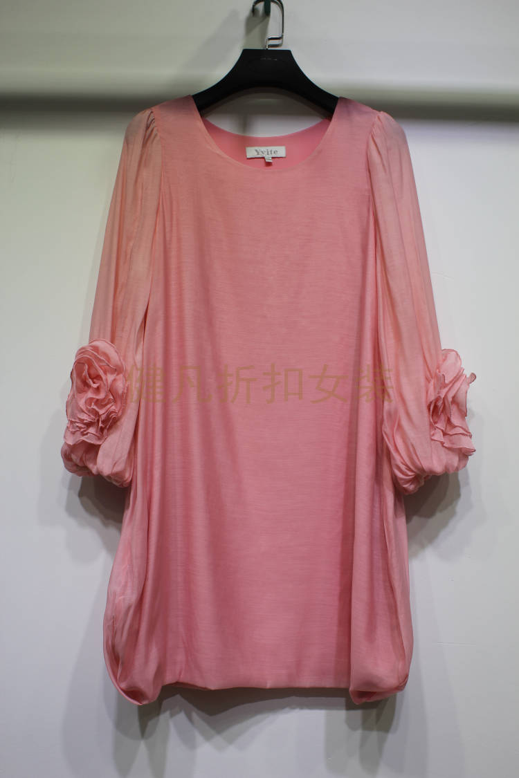紅咖色品牌女裝一線品牌重工加盟服裝批發安全可靠 原始圖片3