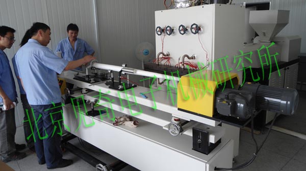 江蘇PP熔噴模具機(jī)采購(gòu)價(jià)格