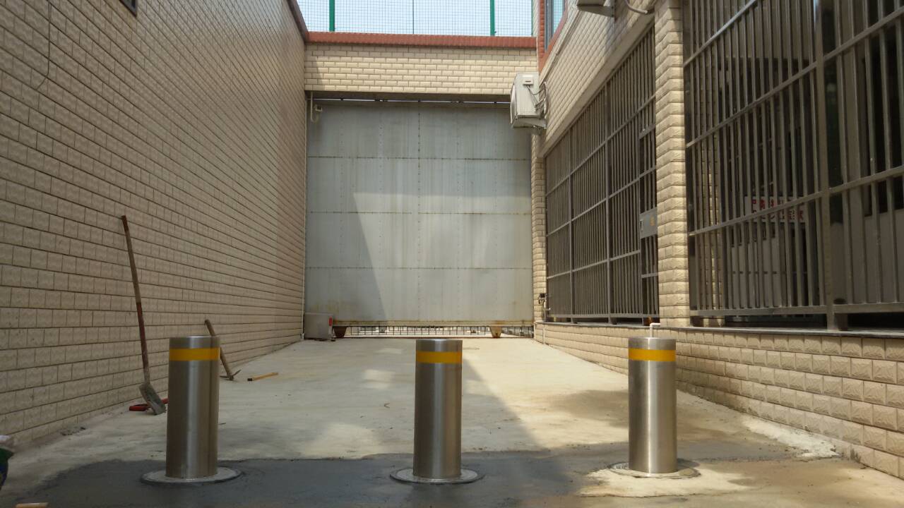 遙控升降路樁，西安升降路樁廠家，升降路樁價(jià)格