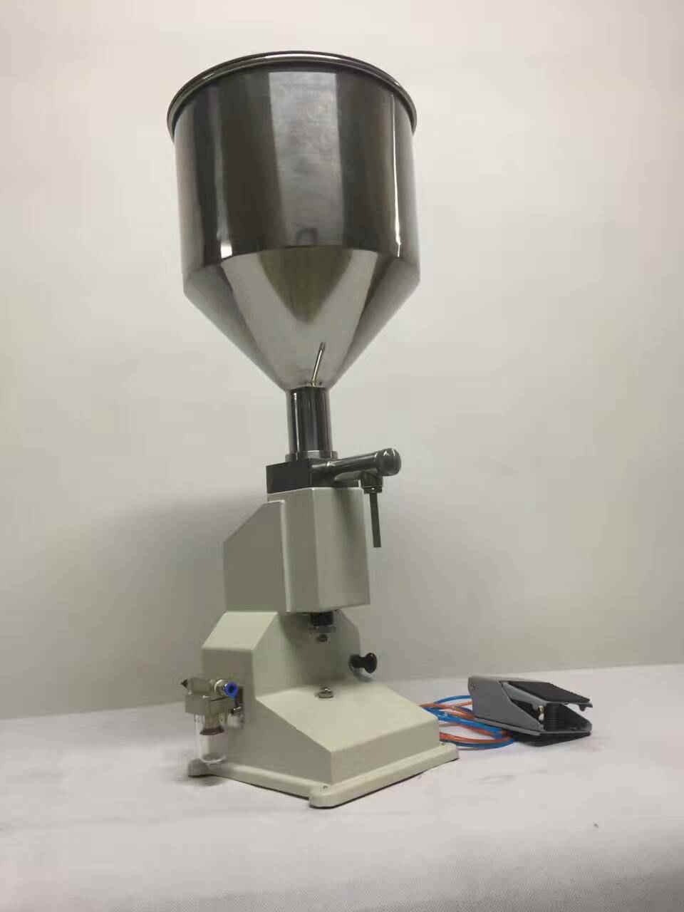 湖北沃發牌YG-1磁力泵灌裝機 廠家直銷批發零售