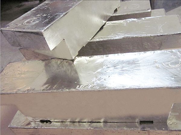 大量供應云亨錫錠,含量sn99.95錫錠,電器行業應用高純錫錠,規格定制原始圖片3