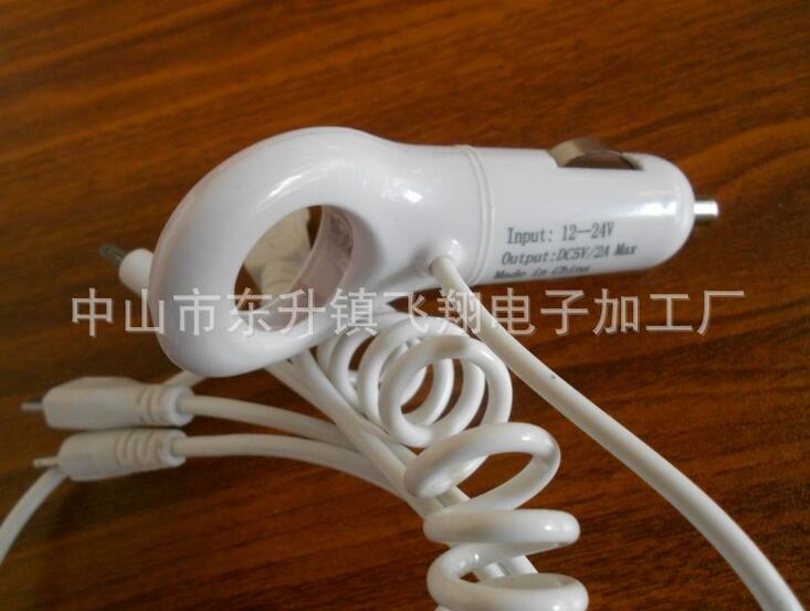 廠家直銷(xiāo) 球拍一拖四車(chē)充 5V2.1A安卓手機(jī)充電器原始圖片3