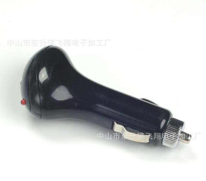 廠家直銷 5V2.1A足球車載充電器