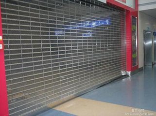良鄉(xiāng)安裝卷簾門安裝防火卷簾門原始圖片3