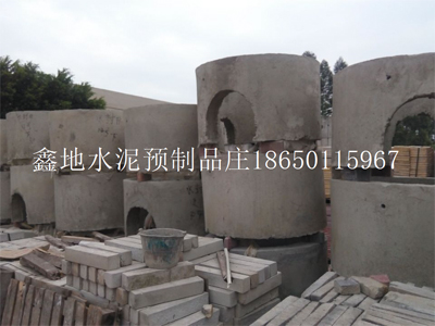 福建水泥管道批發(fā)生產(chǎn)商 龍文水泥管道