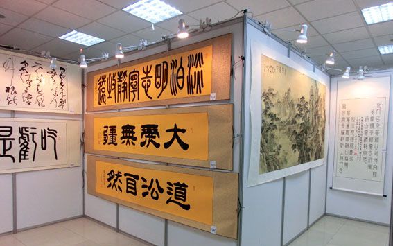 邦威展覽器材骨架材料八棱柱系列之大孔八棱柱原始圖片2