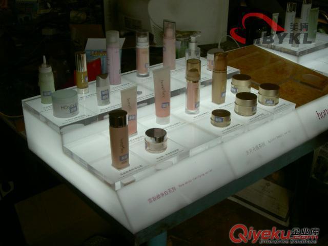 鄭州亞克力展示架原始圖片3
