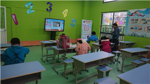 洛陽(yáng)小孩子小飯桌怎么樣原始圖片3