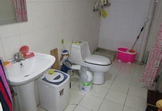 蘇州相城區(qū)衛(wèi)生間滲水改造敲浴缸？馬桶改造蹲坑做防水貼瓷磚原始圖片2