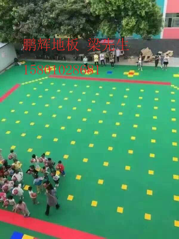 鵬輝懸浮拼裝地板是成都市{zh0}室外運動地板廠家原始圖片2