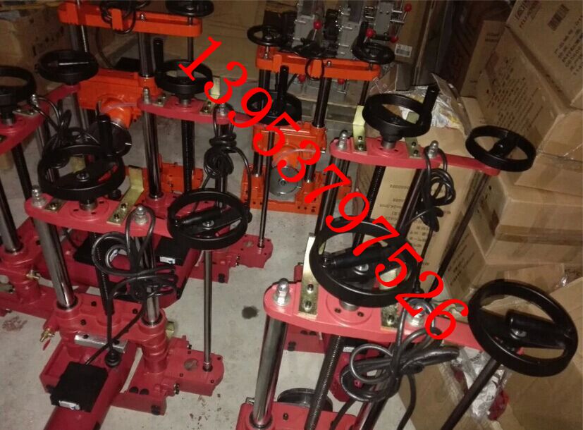 半自動(dòng)電腦版墻壁切割機(jī)大功率切墻機(jī)原始圖片3