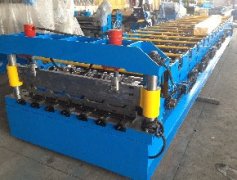 上海梯形屋面板成型機25-210-1050型