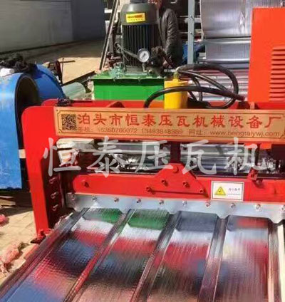 彩鋼瓦壓瓦機設備