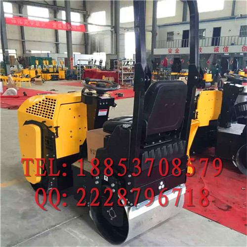 弗斯特1噸壓路機(jī)參數(shù) 全液壓壓路機(jī)使用進(jìn)口的各種高級(jí)配置