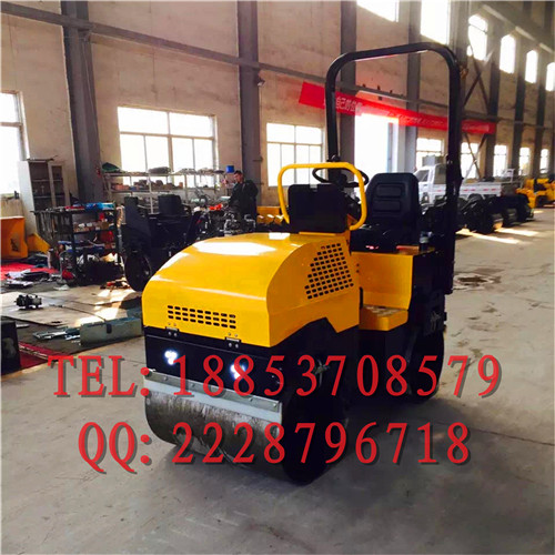 弗斯特1噸壓路機(jī)參數(shù) 全液壓壓路機(jī)使用進(jìn)口的各種高級(jí)配置