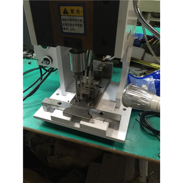 T8 automatic nailing machine原始圖片2