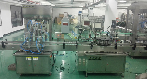石家莊橄欖油灌裝機、星火橄欖油灌裝生產(chǎn)線，好設備用多年