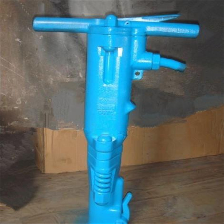 B67C破碎機(jī)