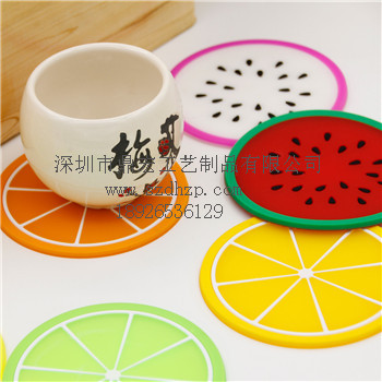 PVC嘟嘟臉卡通杯墊 可愛嘟嘟臉PVC杯墊批發(fā)供應(yīng) 深圳市鼎宏P(guān)VC生產(chǎn)廠家