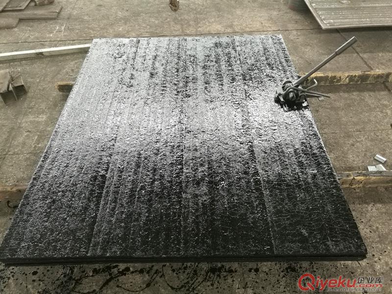 堆焊耐磨板