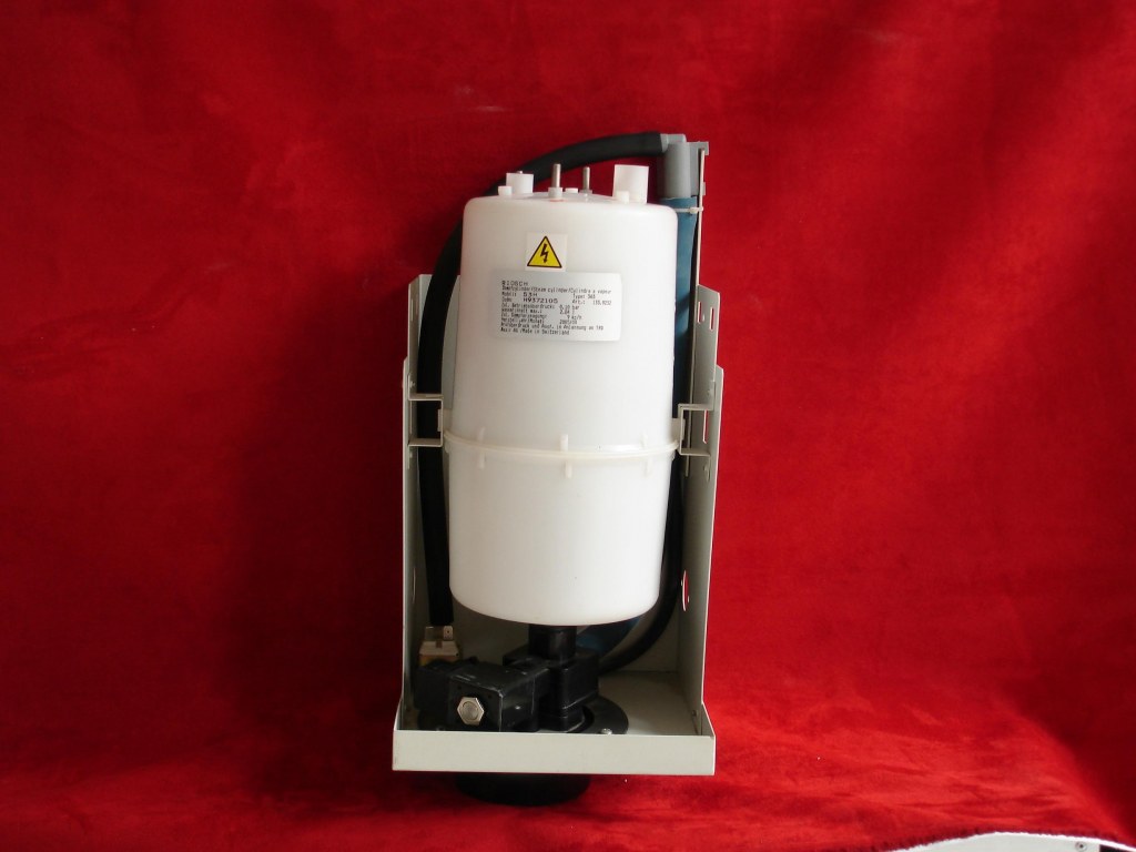 機(jī)房精密空調(diào)安裝維修保養(yǎng)、上海森虞機(jī)電原始圖片2