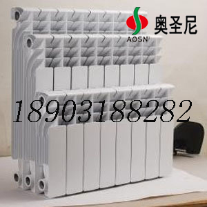 河北廠家生產供應壓鑄鋁雙金屬散熱器UR7002-1200