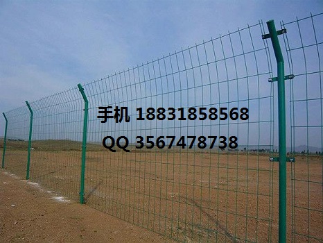 雙邊絲護(hù)欄網(wǎng)廠家 雙邊護(hù)欄網(wǎng)報價  河北雙邊護(hù)欄網(wǎng)