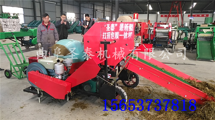 玉米秸稈青儲打包機視頻 柴油機帶動青貯打捆機原始圖片3