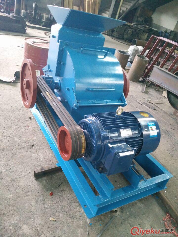 廠家供應(yīng)選礦破碎設(shè)備 PC300×500爐渣打砂機(jī)價(jià)格 銅爐渣破碎打砂機(jī)流程原始圖片2
