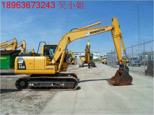 小松PC130二手挖掘機出售原始圖片2