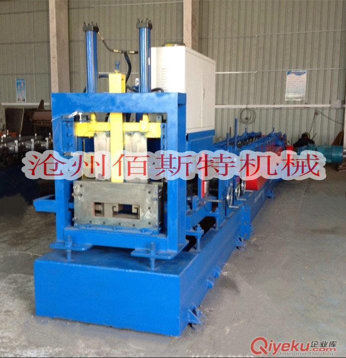 上海佰斯特復(fù)合板廠家介紹壓瓦機(jī)行業(yè)現(xiàn)在的發(fā)展水平