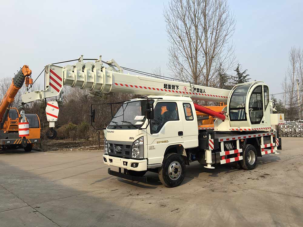 8噸吊車 5噸拖拉機吊 10噸吊車 12噸吊車 16噸吊車